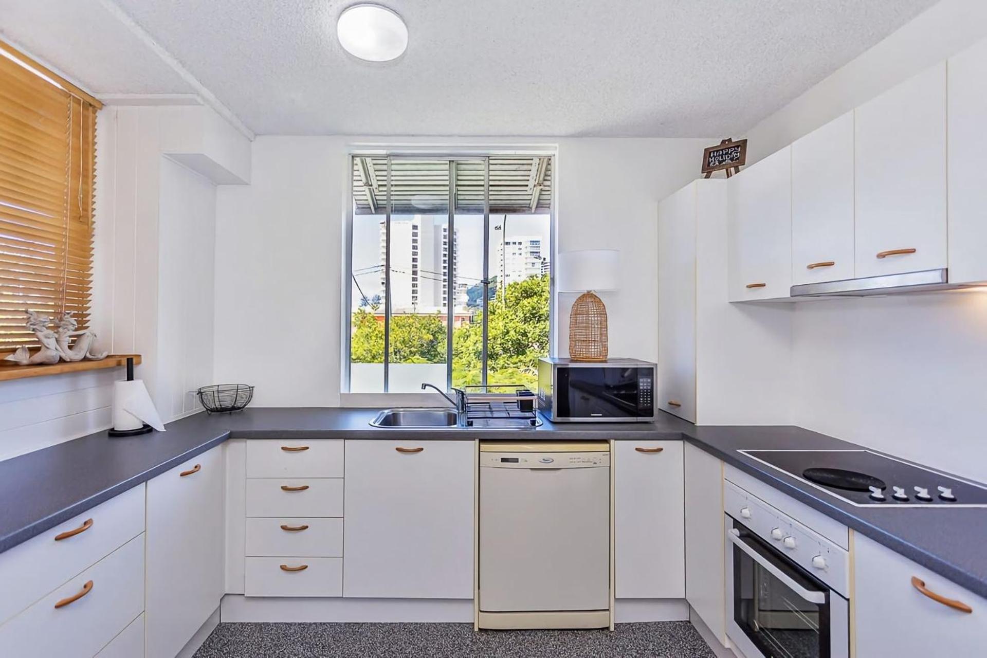 Apartament Beachside Bliss Your Ideal Coastal Hideaway Gold Coast Zewnętrze zdjęcie